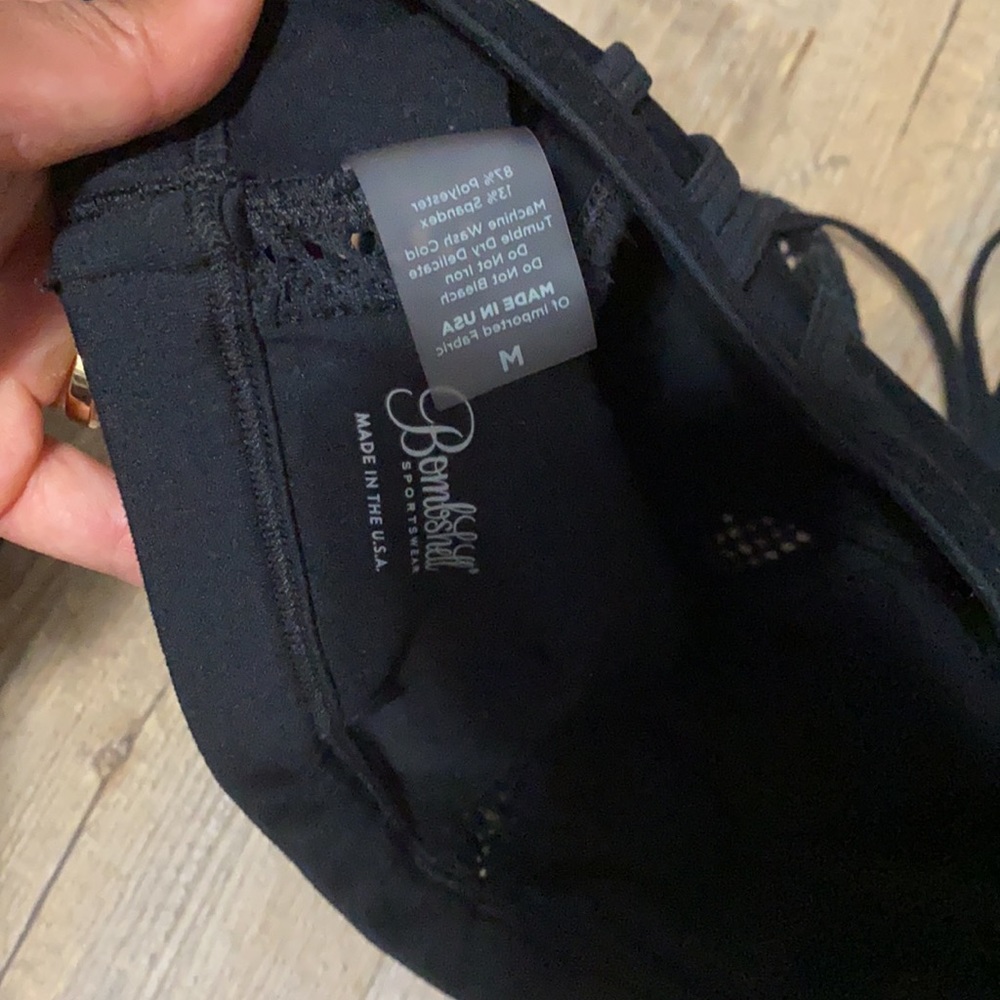 Bombshell sportswear iconic bra size M - Picture 5 of 5